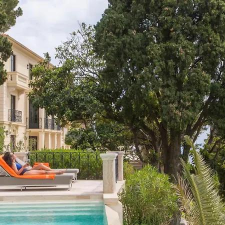 Villa Luxurious Overlooking Monaco