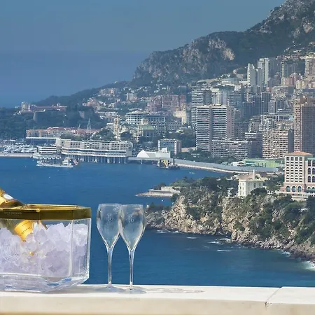 ヴィラ Luxurious Overlooking Monaco ロクブリュヌ＝カップ＝マルタン