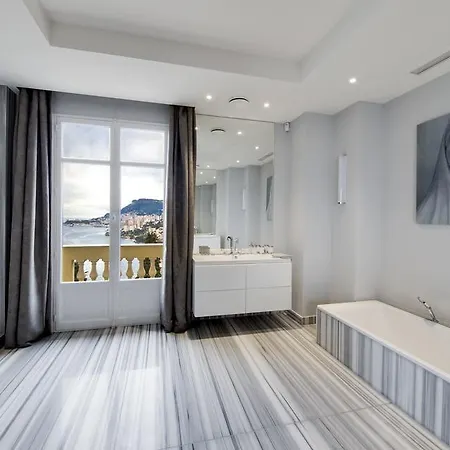 Luxurious Overlooking Monaco Villa Roquebrune-Cap-Martin