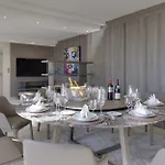 Luxurious Overlooking Monaco 别墅