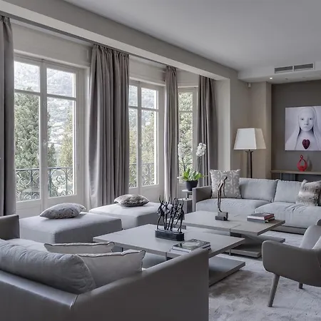 Luxurious Overlooking Monaco Villa