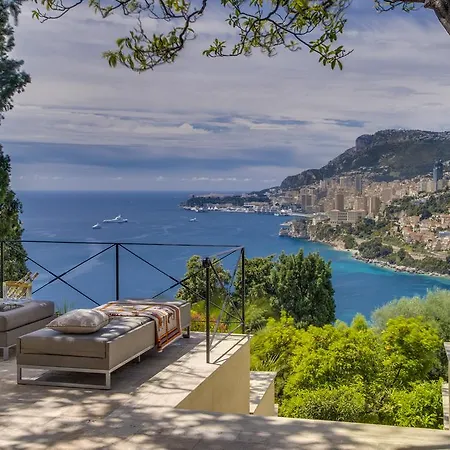 Luxurious Overlooking Monaco Villa Roquebrune-Cap-Martin