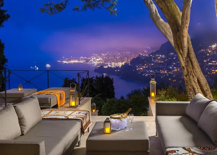 Luxurious Overlooking Monaco *