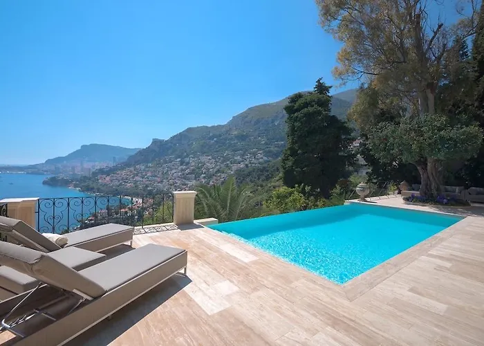 Luxurious Overlooking Monaco Roquebrune-Cap-Martin